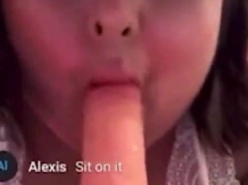 Shawty Bae Naked – Blowjob Dildo Video